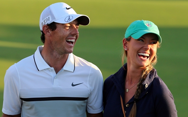 Rory McIlroy of Northern Ireland celebra