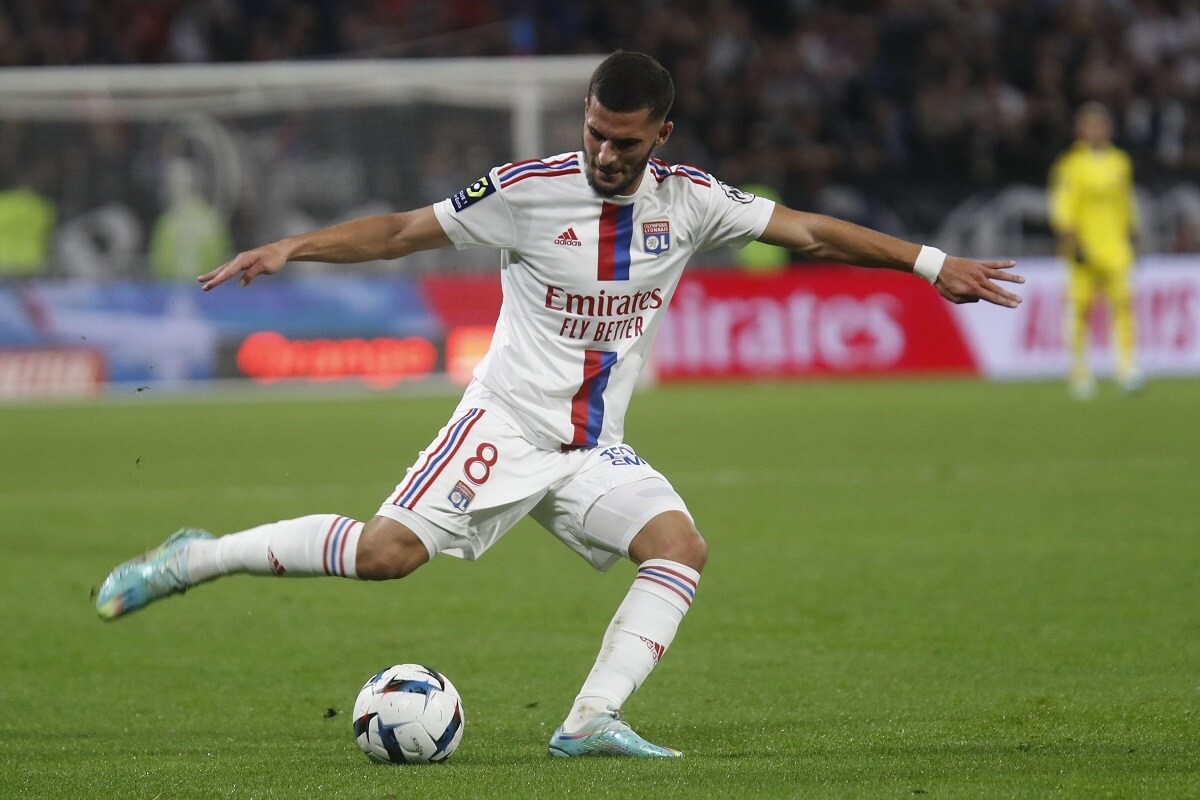 Nuovi dettagli su Aouar: il giocatore esprime la sua opinione sul futuro nel club