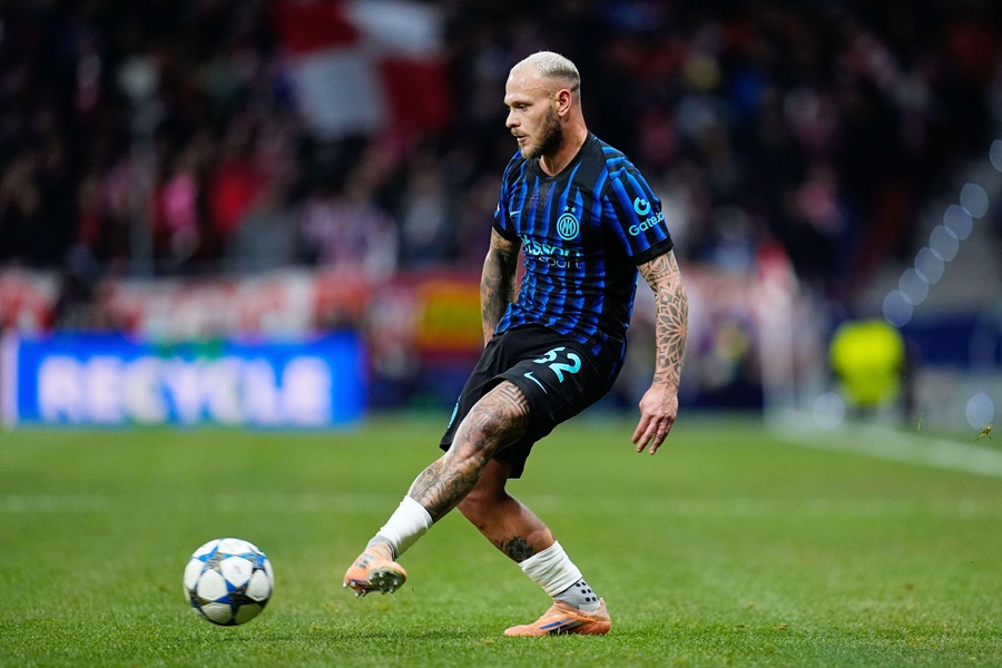 Top assistmen per stagione: con altri 5 assist Dimarco diventa il migliore della storia della Serie A. Il “rivale” in nerazzurro è Recoba. Ecco il confronto con i top campionati europei 